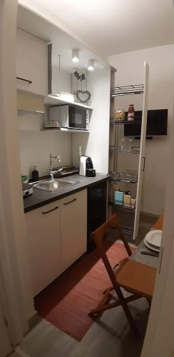 Standard Quadruple room with courtyard view