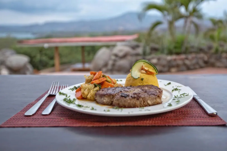 Condor Lodge