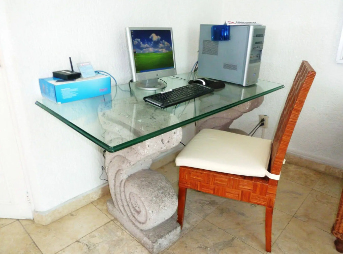Dolphin Cove Inn