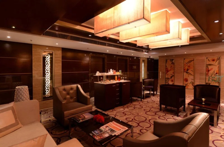 Golden Tulip Gurgaon Galgotia