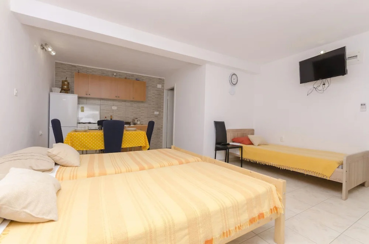 Apartments Mila II
