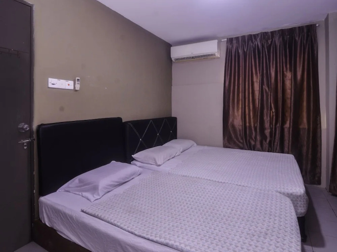 OYO 89630 Hilltop Room
