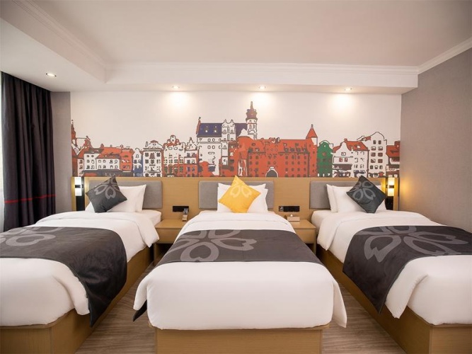 Deluxe Triple room