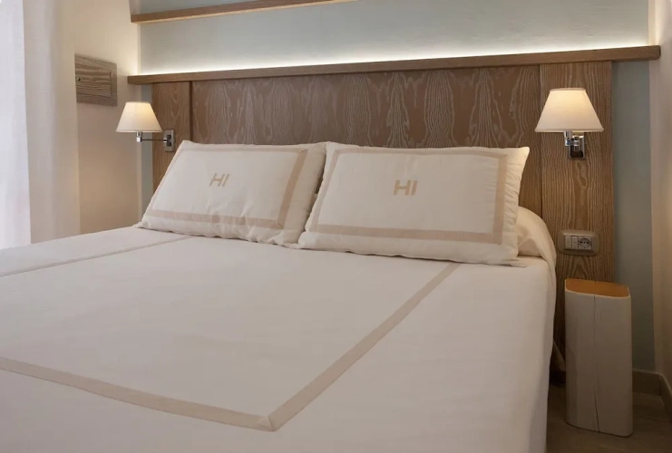 Economy Double room with balcony and with garden view