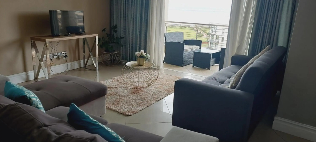 Luxurious Beach Apartment - The Sails