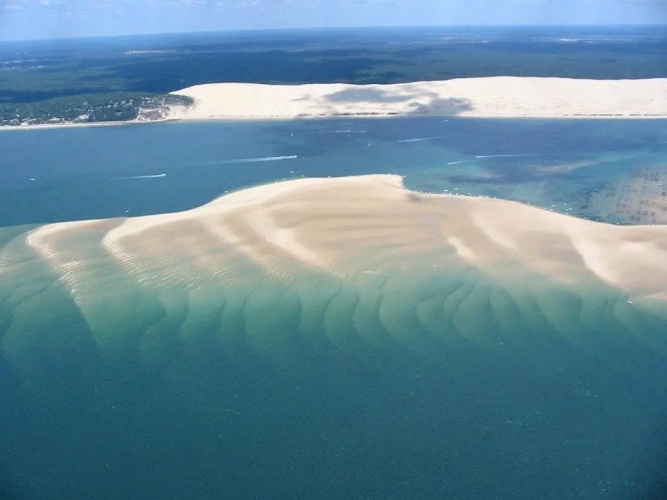 Appartement standing front de mer Arcachon