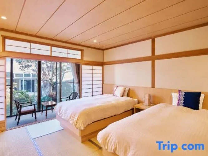 Standard room with garden view