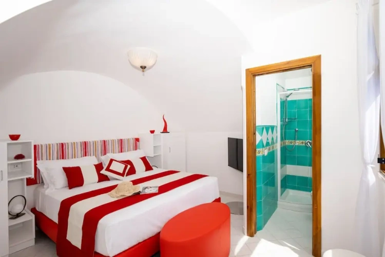 2 Bedrooms Cottage