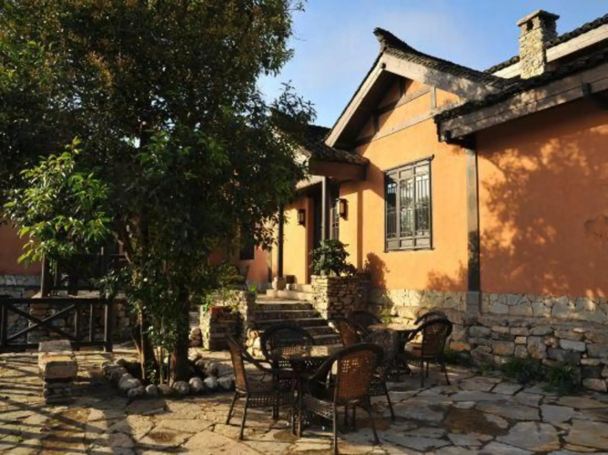 Guzhai Inn