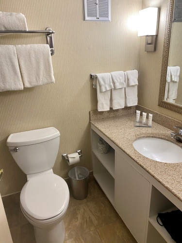 Radisson Philadelphia Northeast photo 7
