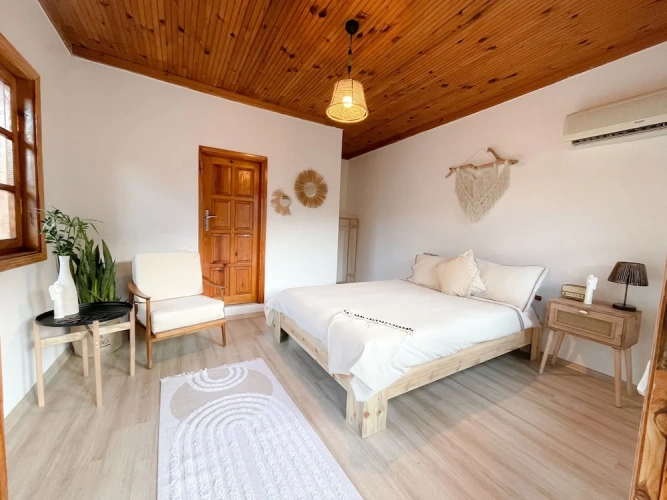 Standard Double room with courtyard view