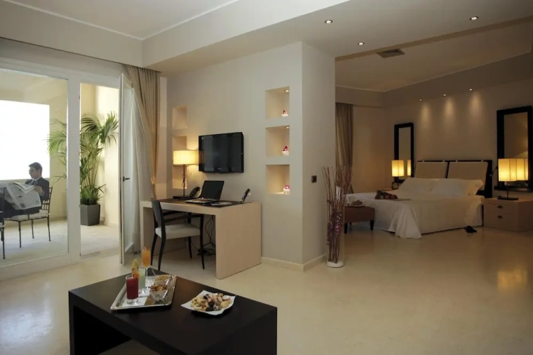 Standard Family room