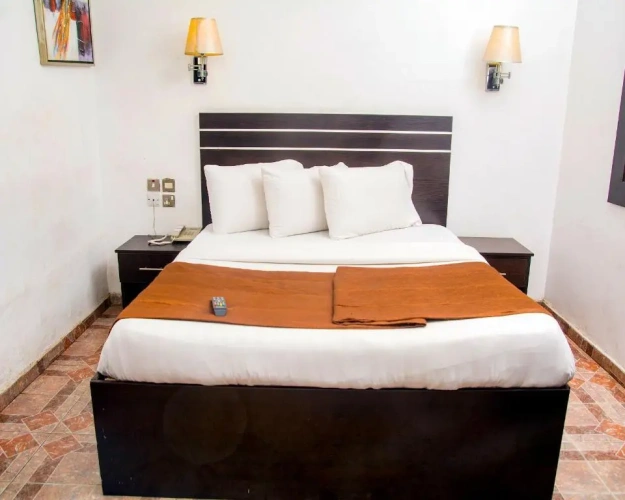 Deluxe Family Suite