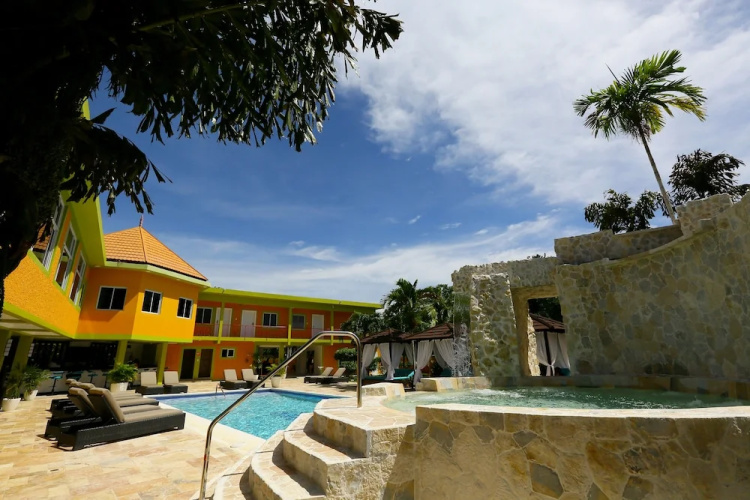 The Oasis Resort - All Inclusive