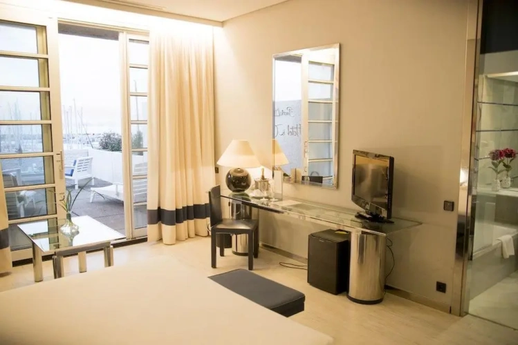 Pine Forest Dunes San Antón Views room