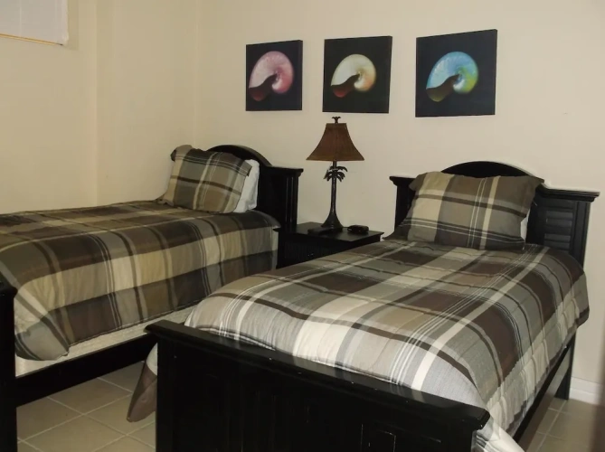 2 Bedrooms Standard room with bay view