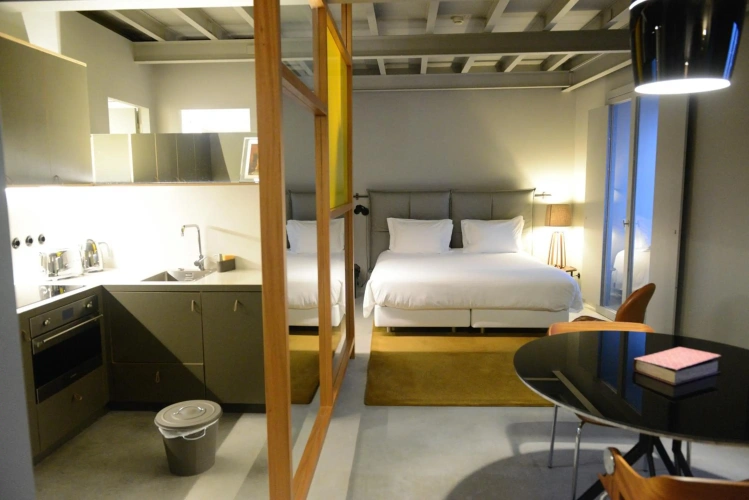 Guest rooms