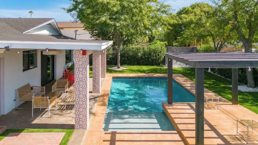 Element by Avantstay Pool, Firepit, Game Room