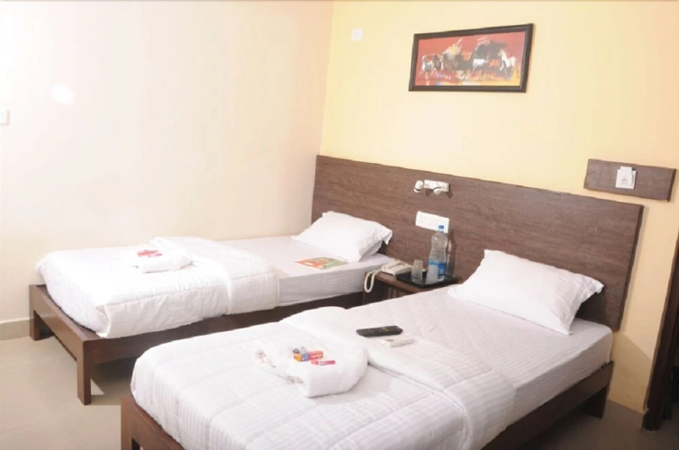 Hotel Orangeinn OMR Perungudi