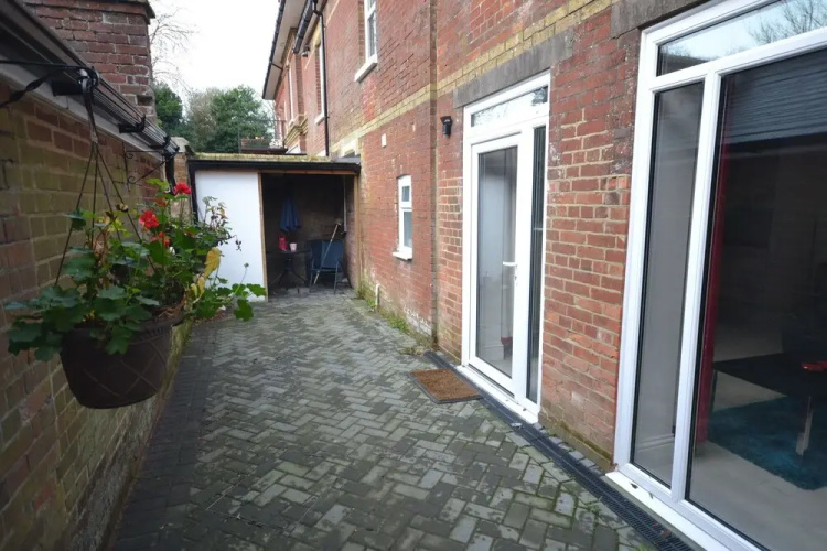 Yew Tree Apartment Two Ryde