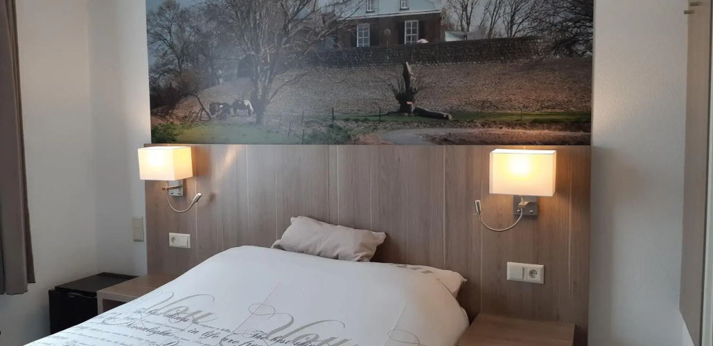 Hotel And Restaurant Van Saaze - Flevoland