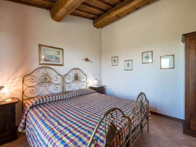 House Arancio Istia dOmbrone