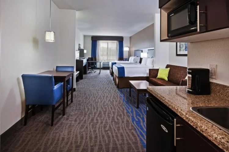 Double Suite