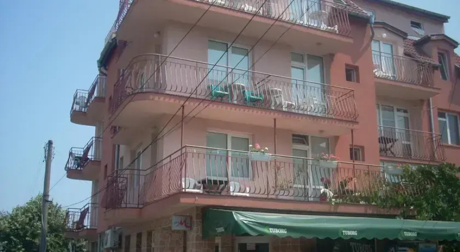 Ruja Guest House