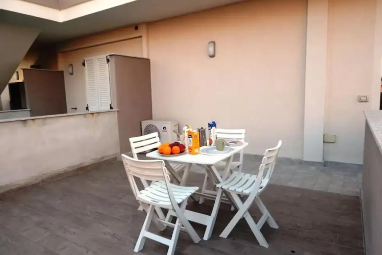 Terrace and Comfort by the sea
