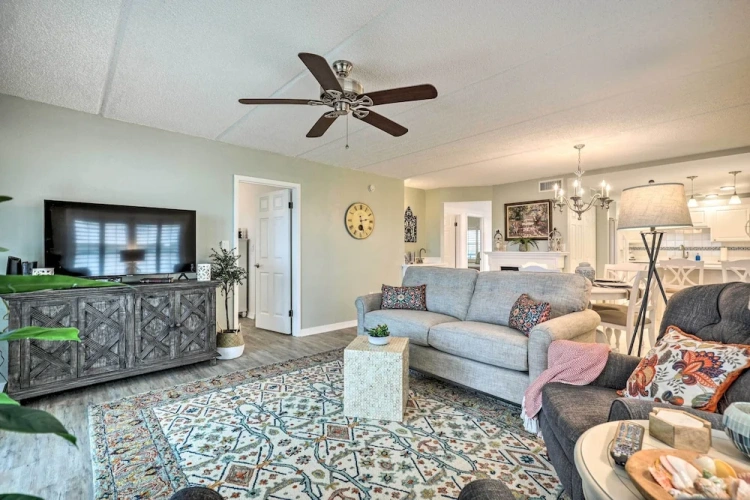 2 Bedrooms Apartment with balcony