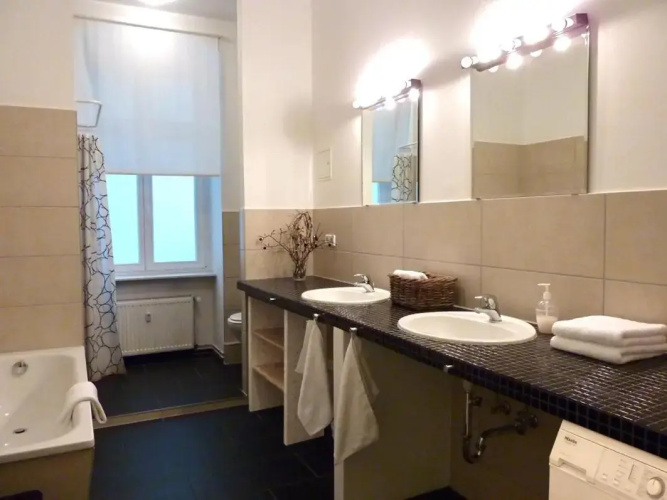 Apartment25