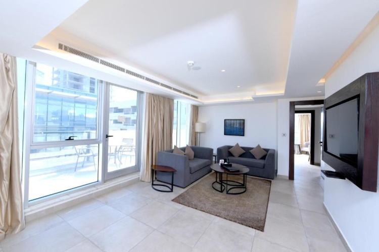 1 Bedroom Premium Suite with balcony