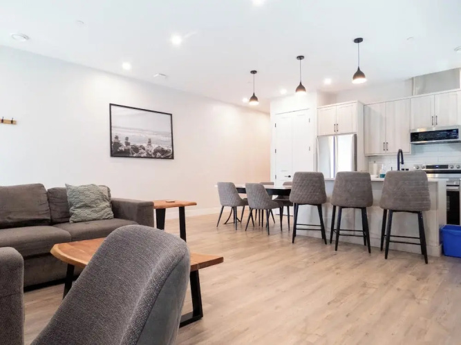 Beach Suites Parksville