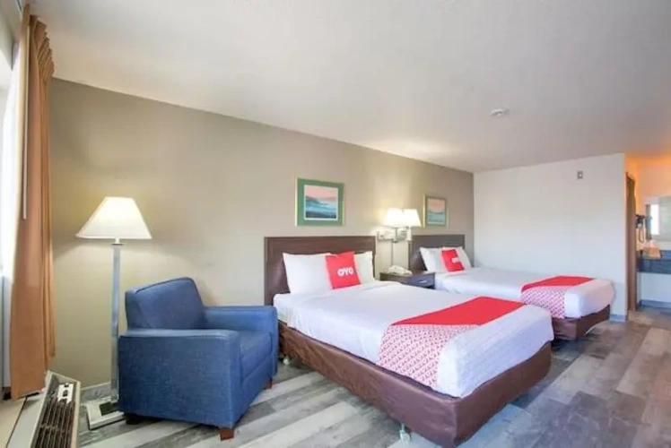 Standard Sextuple room