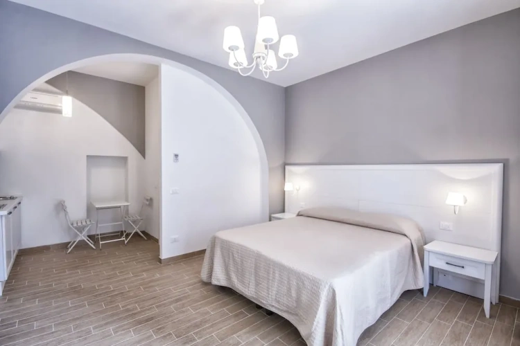 Standard Double Basement room