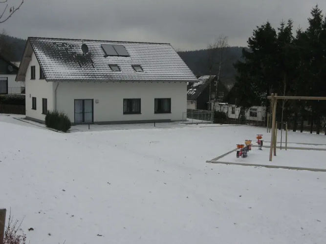 Garden-view Villa in Medebach Kustelberg