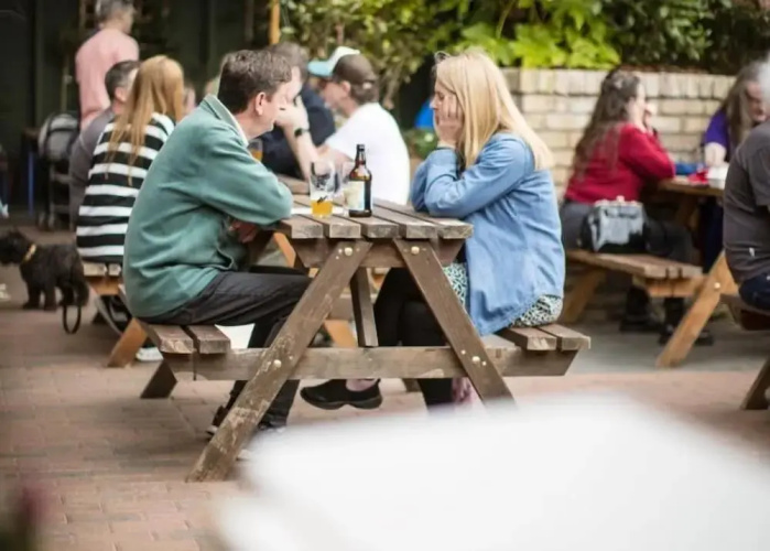 The Fox Pub & Inn