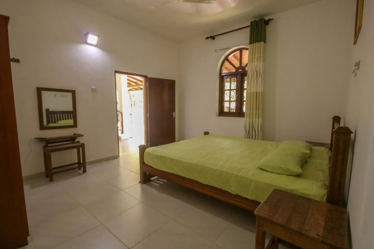 Green White Deluxe Room