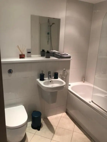 Quayside Apartment in Cardiff Bay