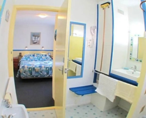 1 Bedroom Cottage with garden view