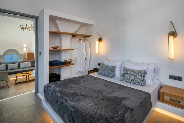 Eteoro Suites