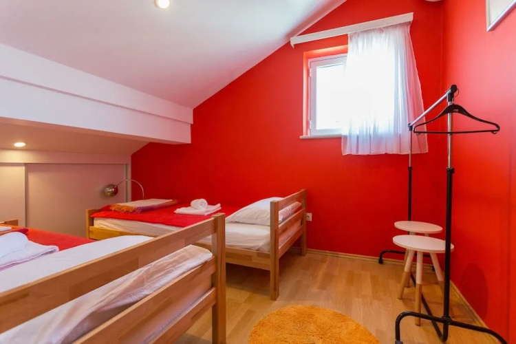 Nika Toni Apartment