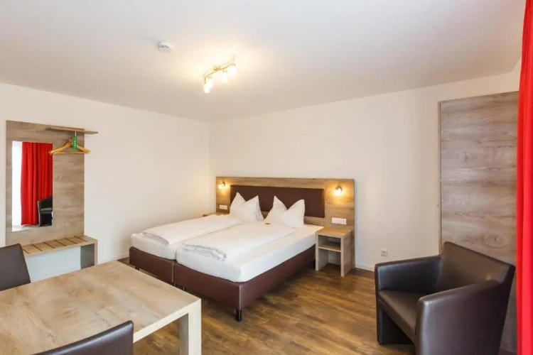 Deluxe Apartment with balcony