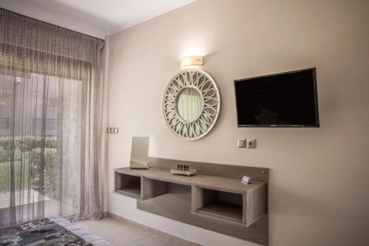 Royalty Suites Seaside