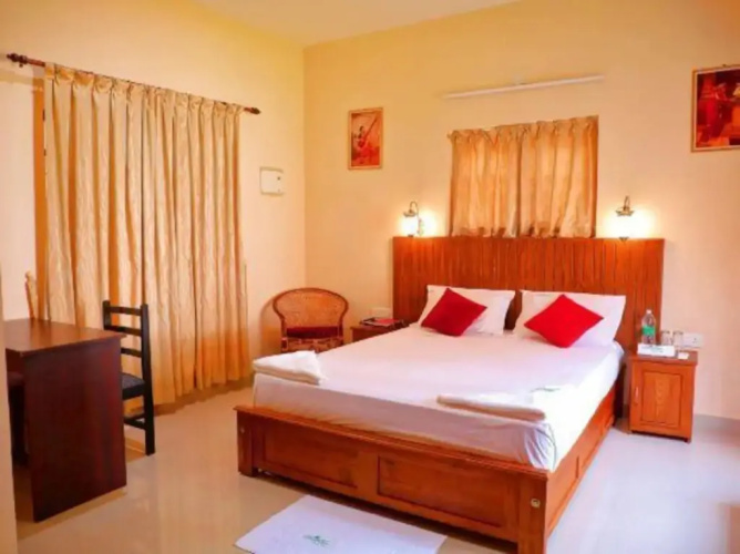 Dahlia Beach Resort