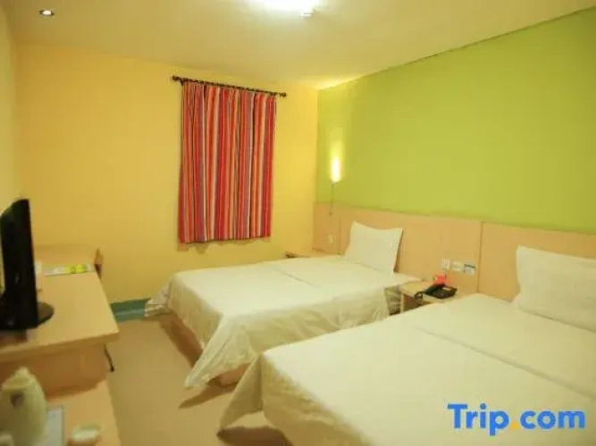 Economy Twin room
