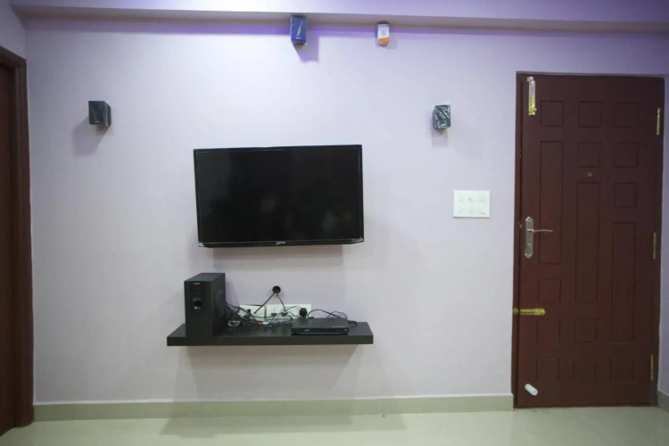 Max Classic Serviced Apartment