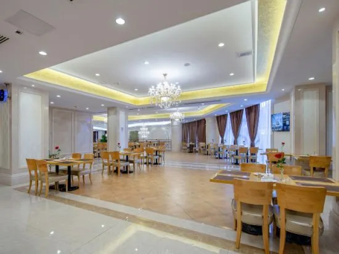 Vienna International Hotel
