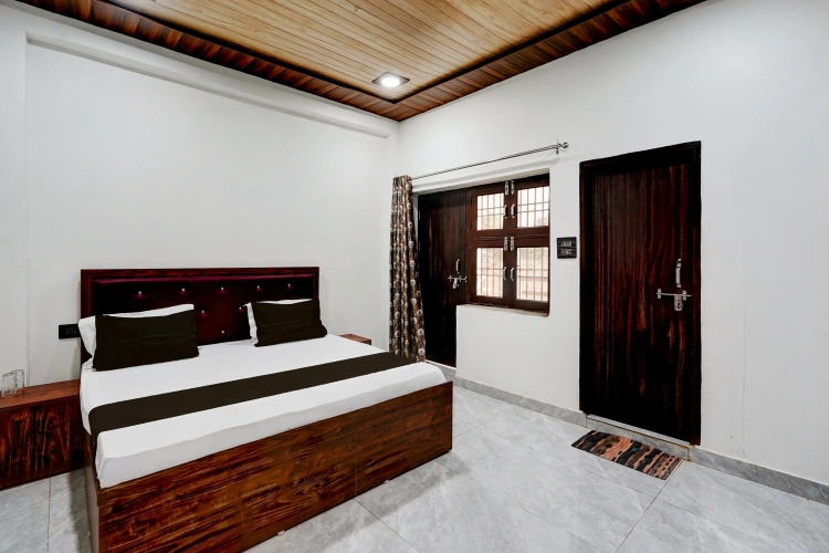 Classic room