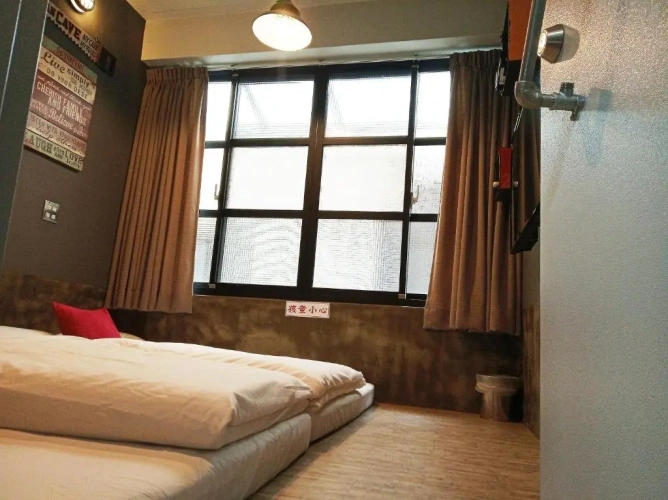 2 Bedrooms Cottage